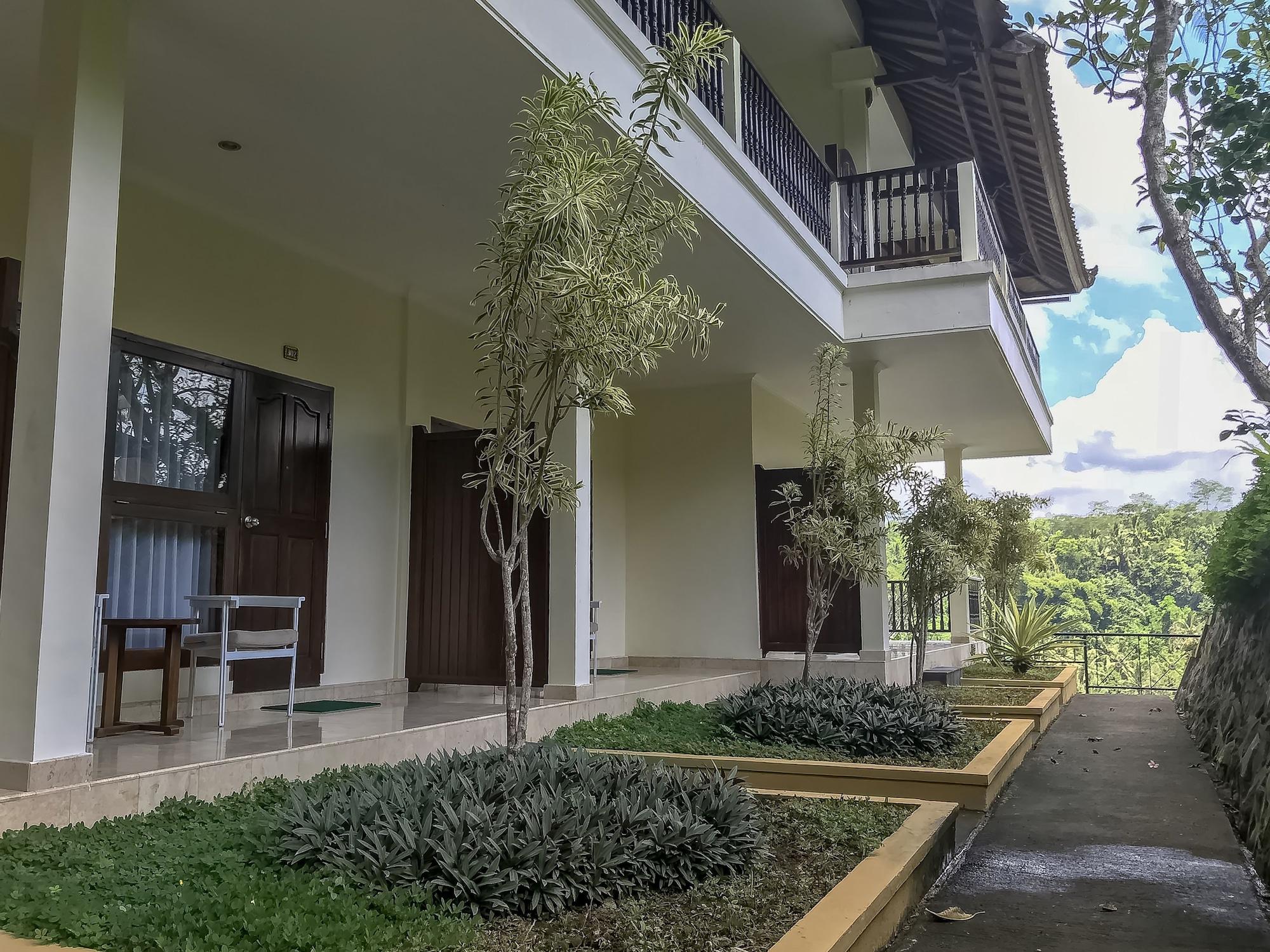 Puri Bunga Resort Убуд Екстериор снимка