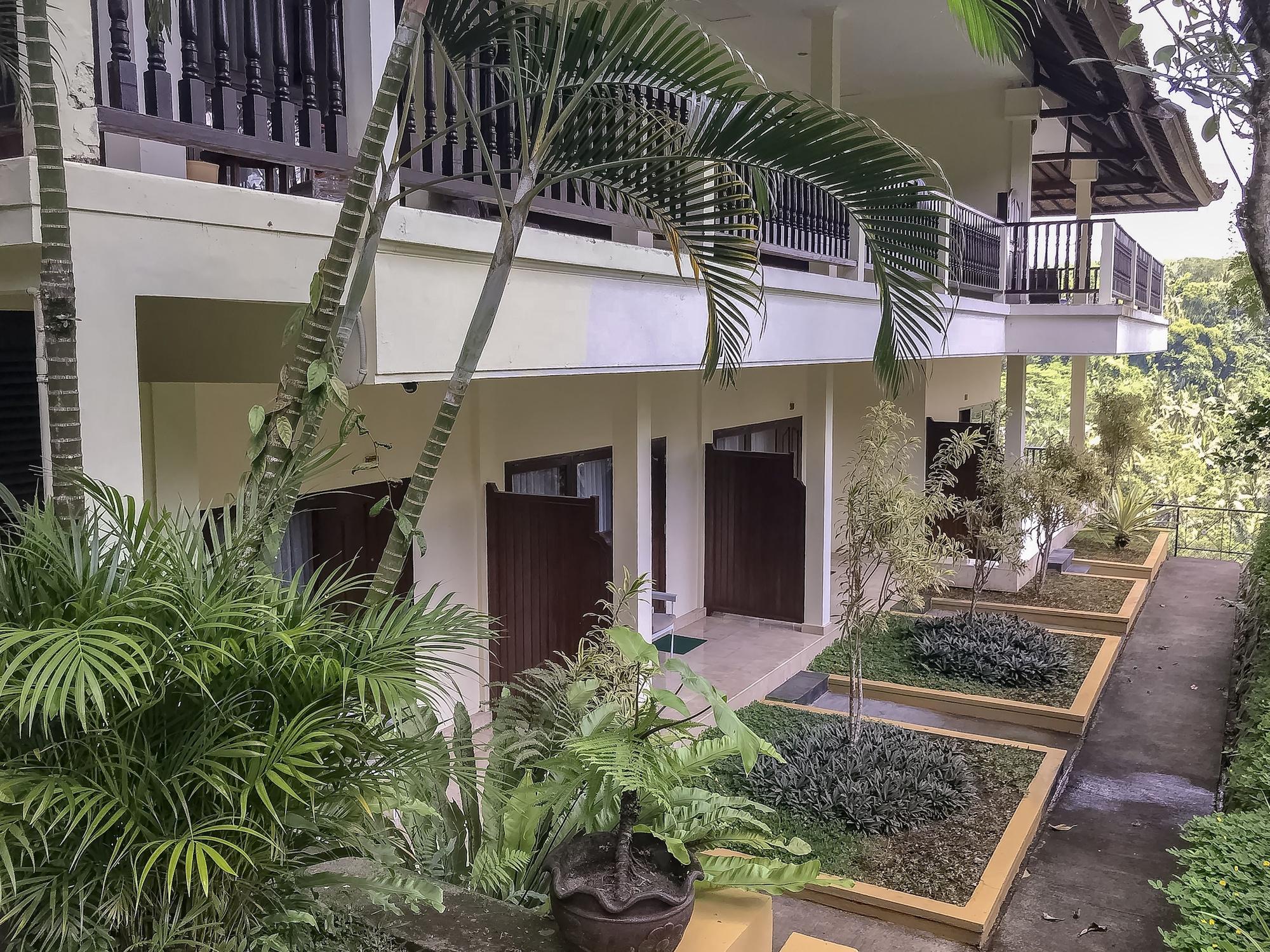 Puri Bunga Resort Убуд Екстериор снимка