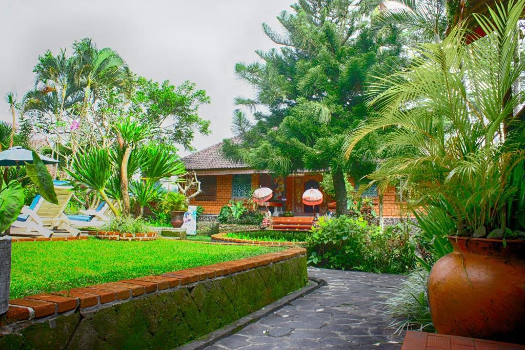Puri Bunga Resort Убуд Екстериор снимка