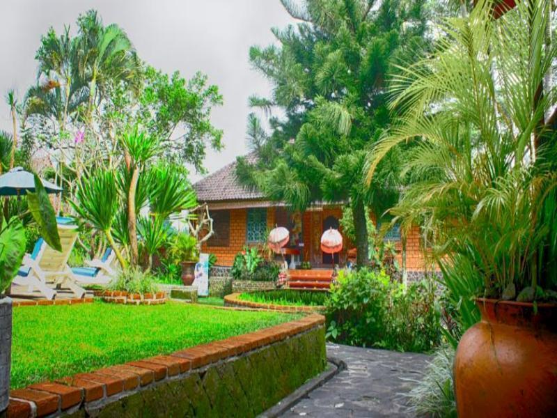 Puri Bunga Resort Убуд Екстериор снимка